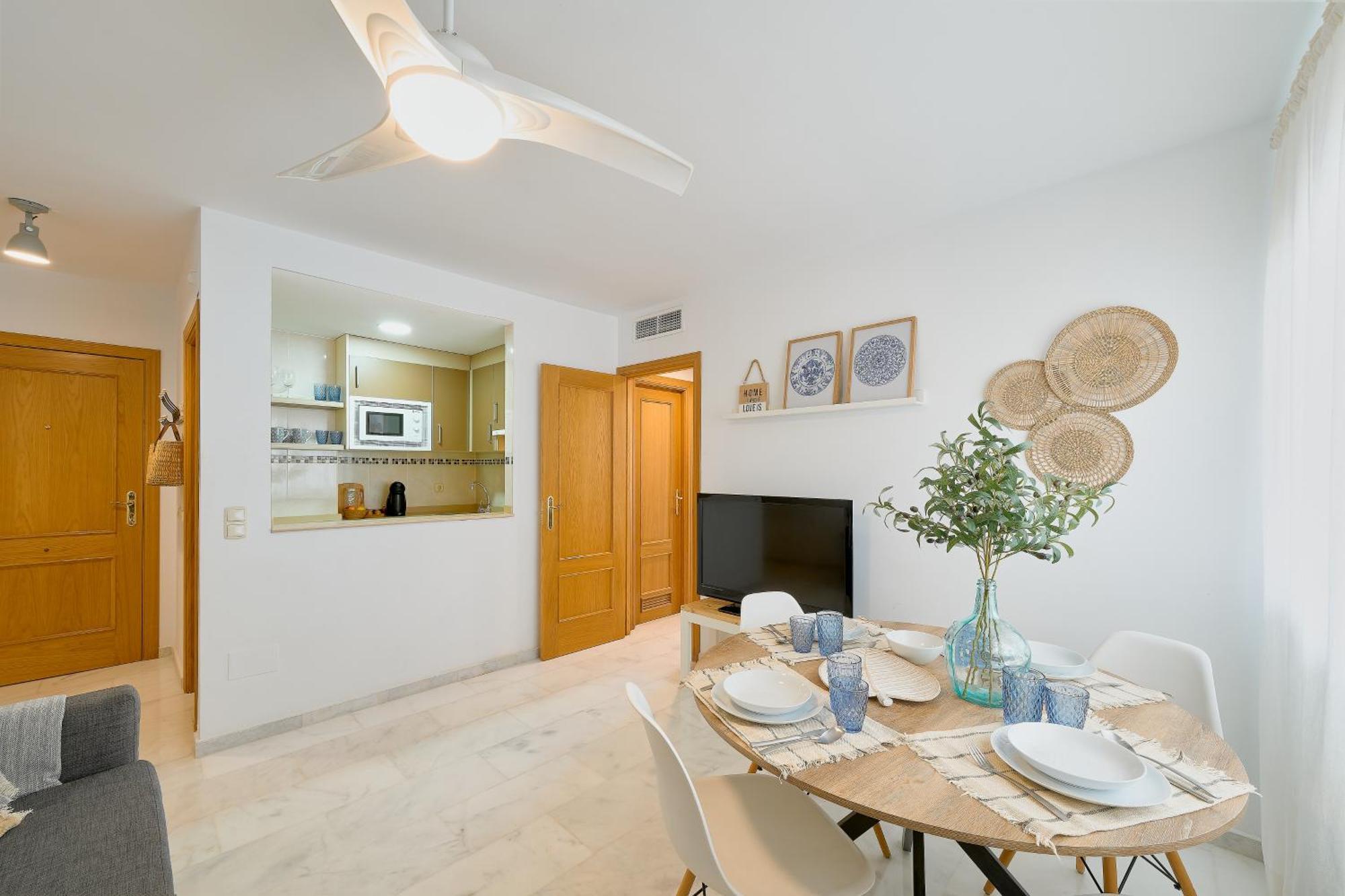 Fuengirola Beach Apartment By Stay Belonio Exterior foto