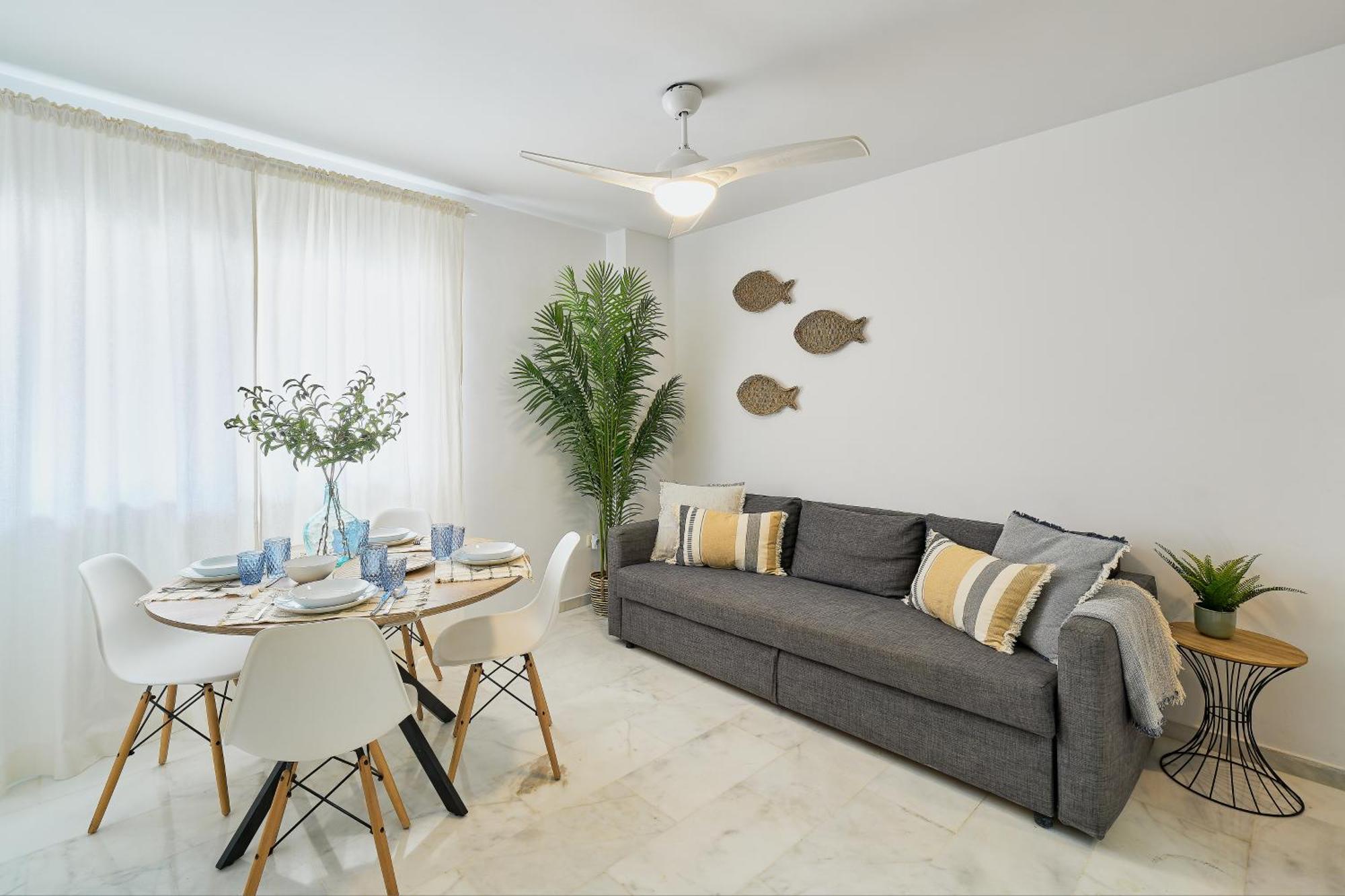 Fuengirola Beach Apartment By Stay Belonio Exterior foto